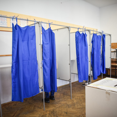 Nicușor Dan și Călin Georgescu își depun candidaturile pentru alegerile prezidențiale