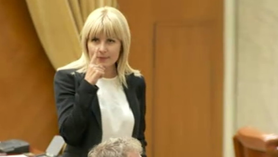 Elena Udrea, după eliberare: „Nici dacă aş fi avut ce le spune procurorilor, n-aş fi făcut-o niciodată. Există onoare pe lumea asta”